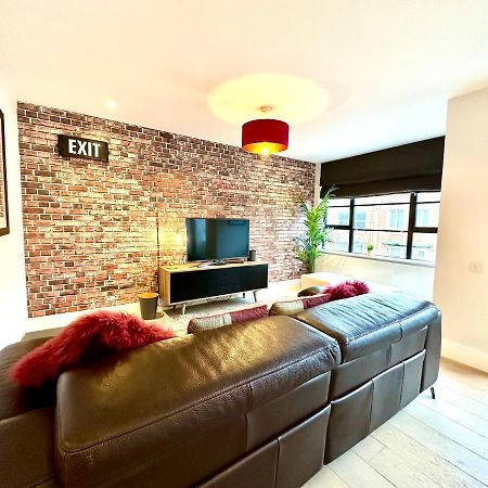 Beautiful New 2 Bedroom Apartment - Next To The Beach - Great Location - Free Parking - Fast Wifi - Smart Tv - Sleeps Up To 4! Close To Purbeck, Corfe Castle, Sandbanks, Poole & Bournemouth Swanage Eksteriør billede